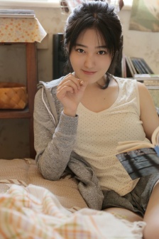 监禁少女
